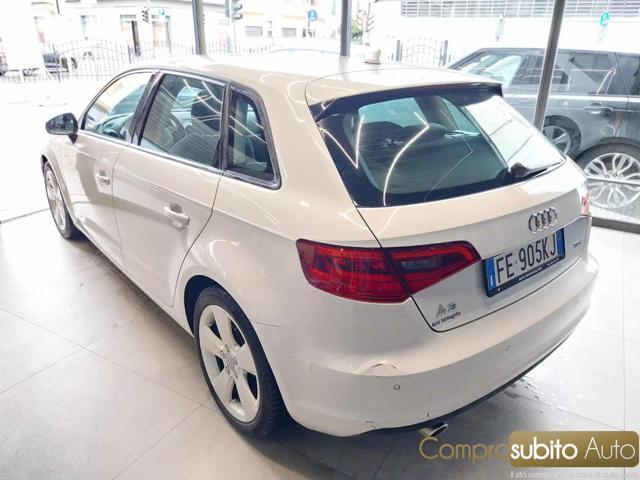 AUDI A3 1.6 TDI S tronic Business