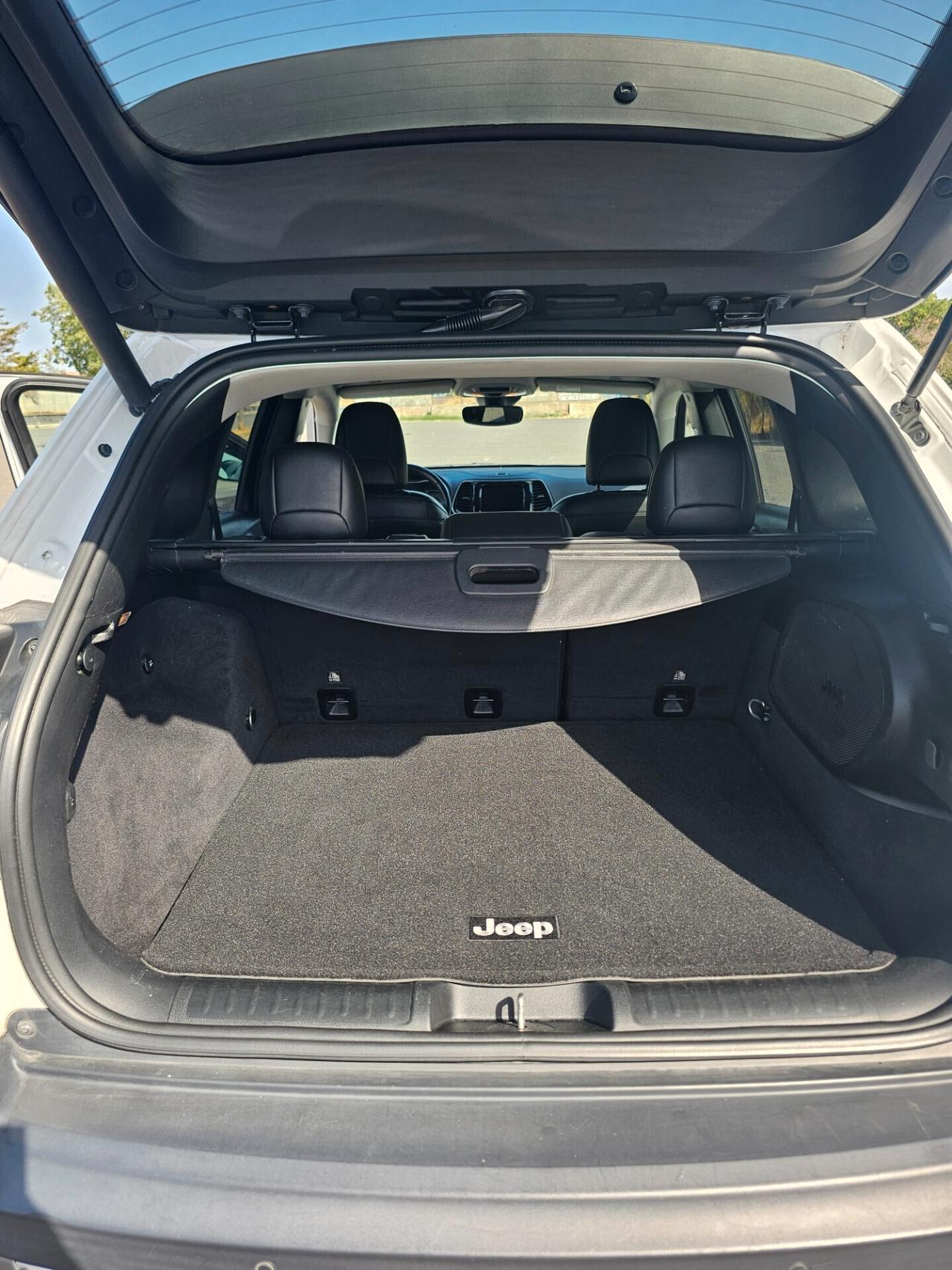 Jeep Cherokee 4X4 Active Drive Limited