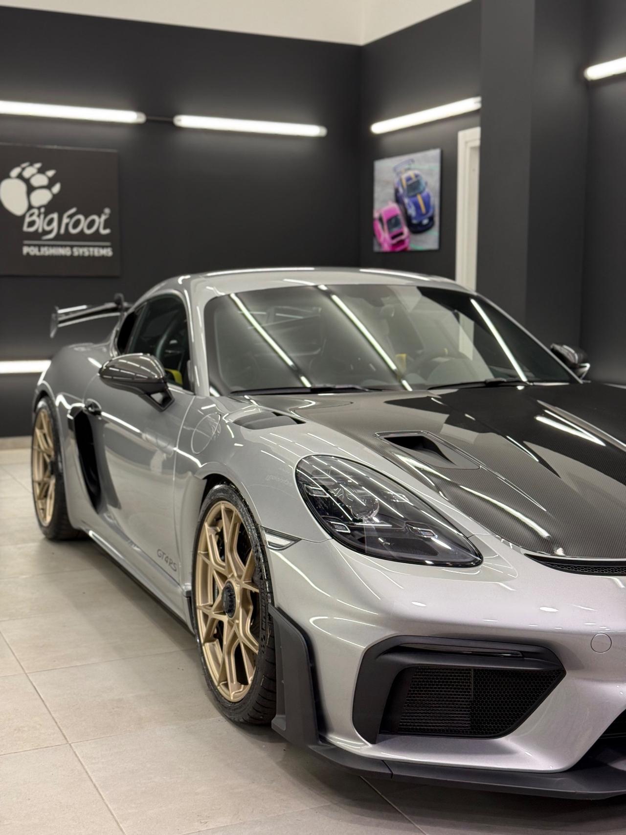 Porsche 718 Cayman 4.0 GT4 RS