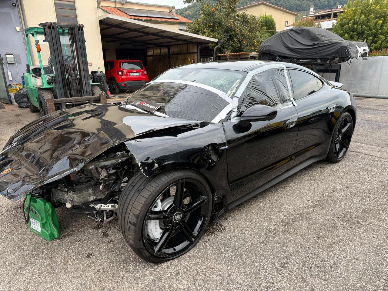 Porsche Taycan 4S Performance 489 CV ! INCIDENTATA NO START