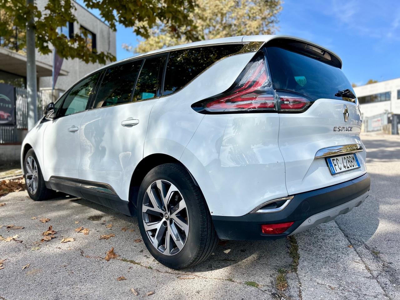 Renault Espace dCi 160CV EDC Energy Initiale Paris 4Control