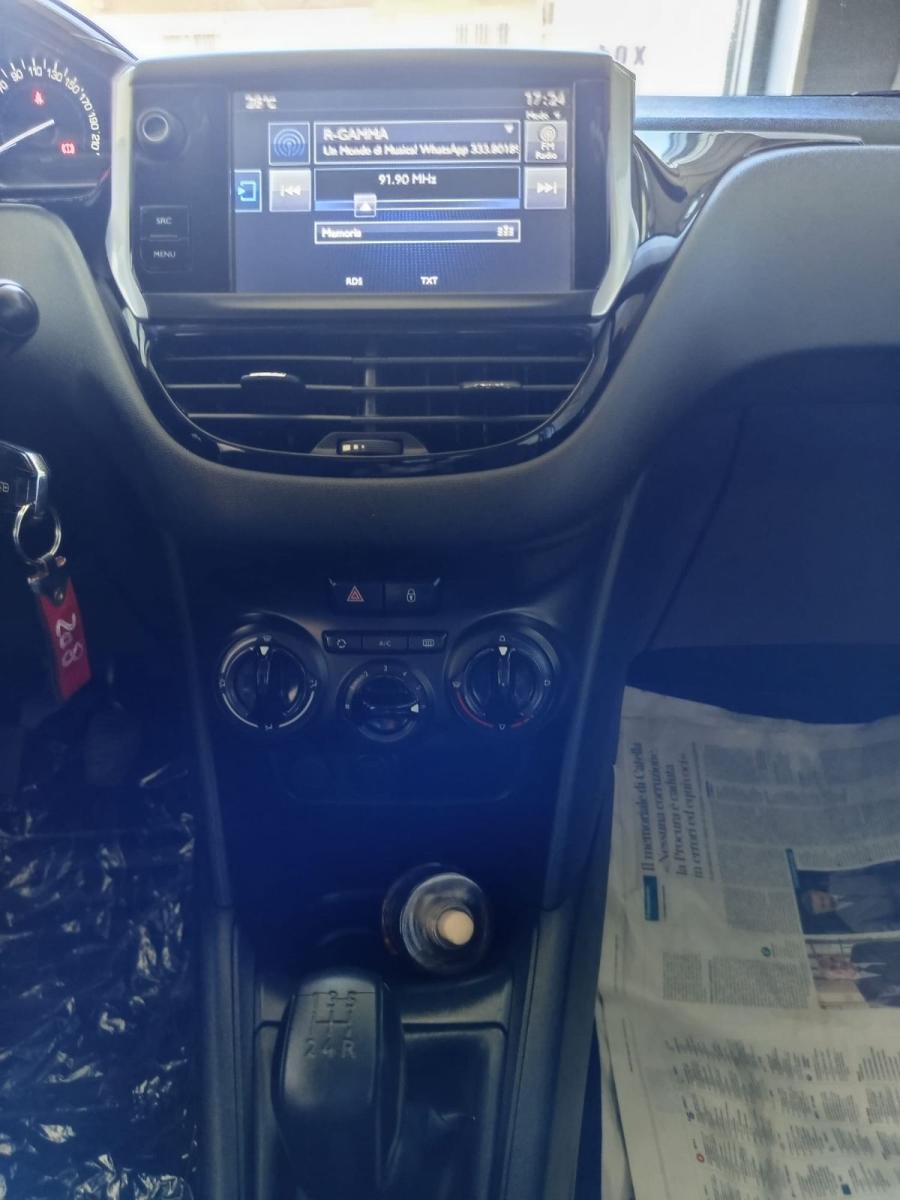 PEUGEOT 208 BlueHDi 75 5p. Active - 2015