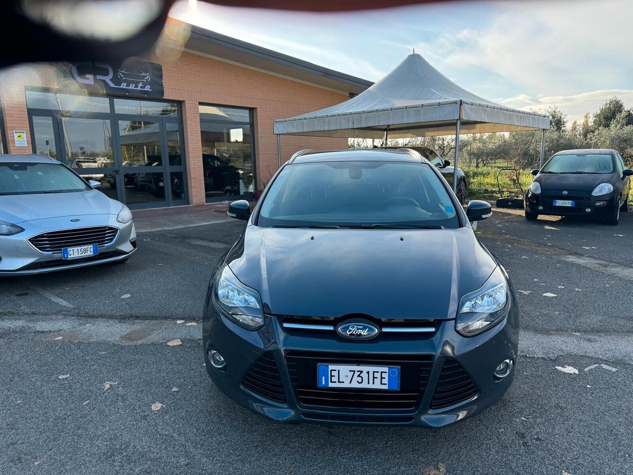 Ford Focus 2.0 TDCI 115CV POWERSHIFT SW TIATNIUM 2012