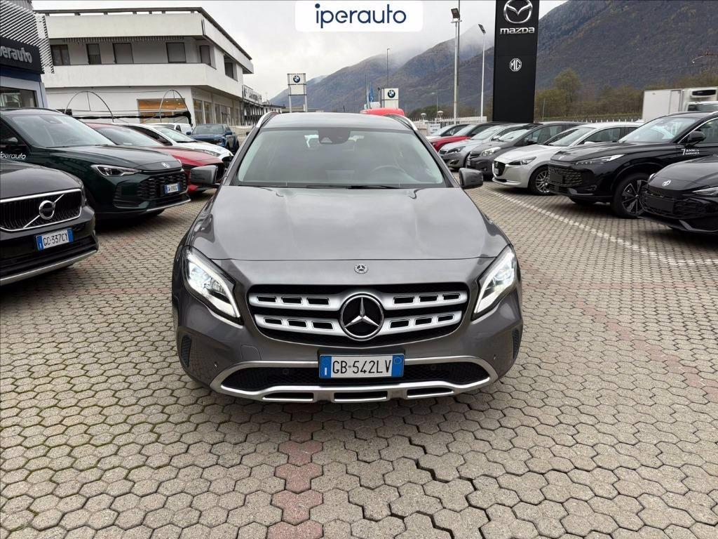 MERCEDES GLA 220 Sport 4matic auto del 2019