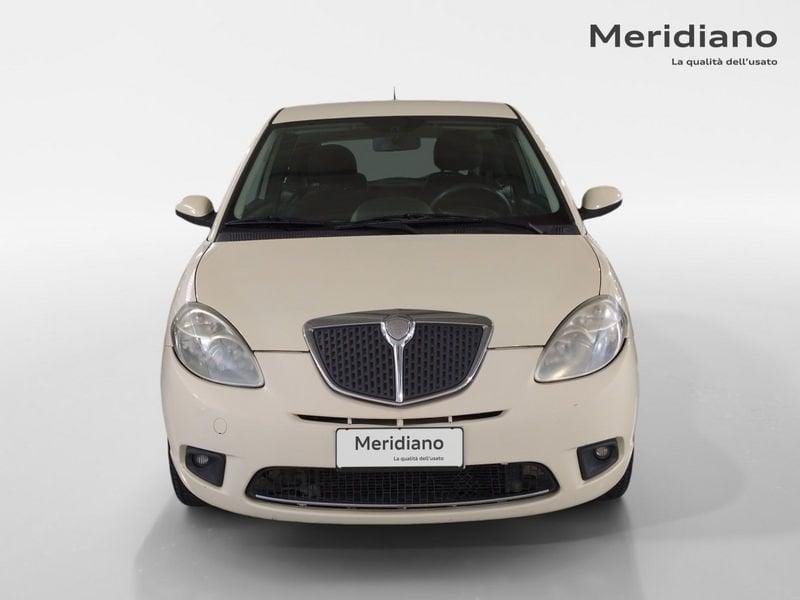 Lancia Ypsilon 1.2 69 cv Silver