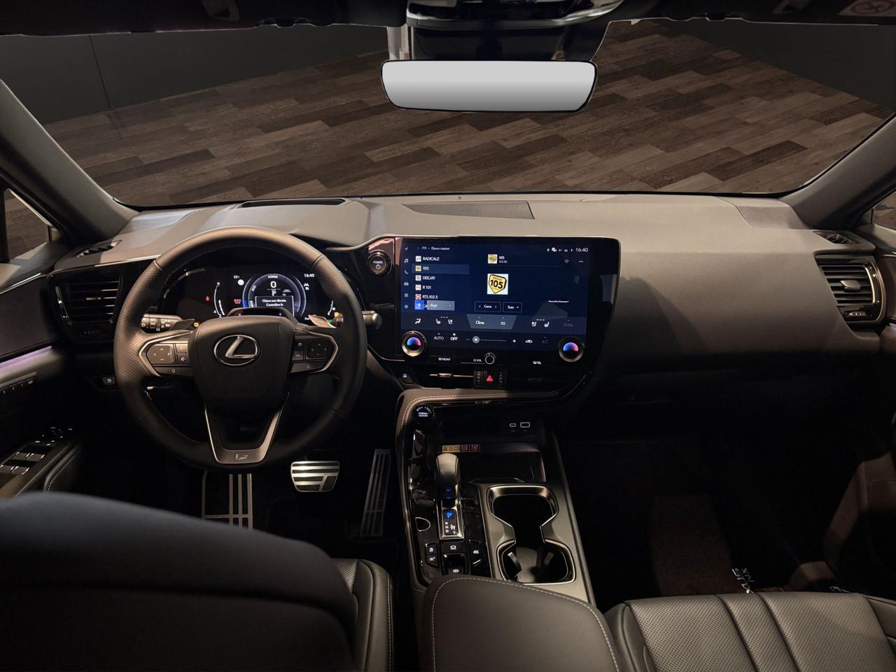 Lexus NX 2.5 F-Sport 4wd 197cv e-cvt