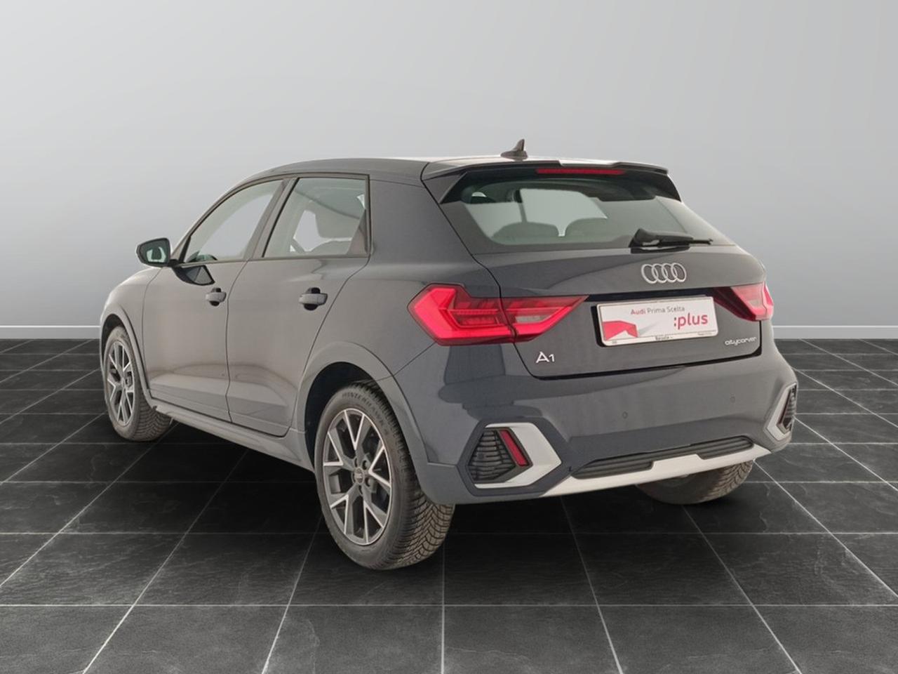 Audi A1 citycarver 25 1.0 tfsi 95cv admired