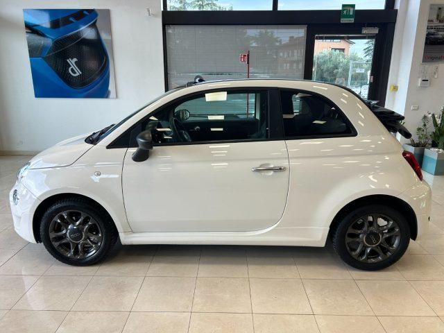FIAT 500 C 1.0 Hybrid Connect