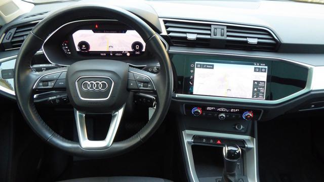 AUDI Q3 35 TFSI mhev S-Tronic Business