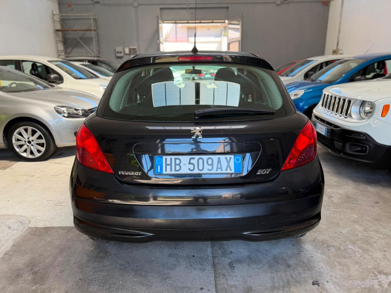 Peugeot 207 1.4 8V 75CV 3p. X Line