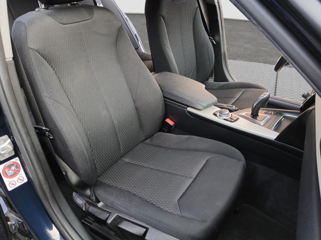 BMW 320 d Touring auto