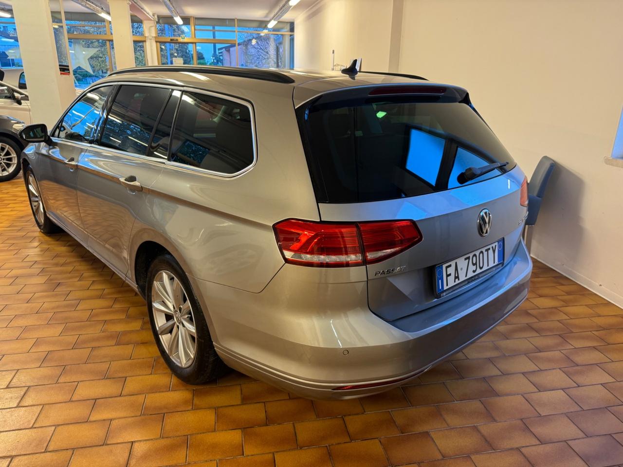 Volkswagen Passat 2.0 TDI CAMBIO AUT DSG EURO 6