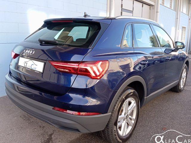 AUDI Q3 45 TFSI e S tronic Business