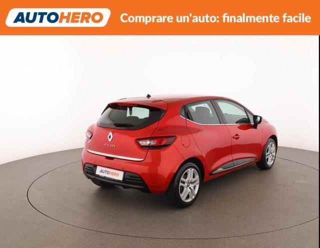 RENAULT Clio TCe 12V 90 CV 5 porte Moschino Zen
