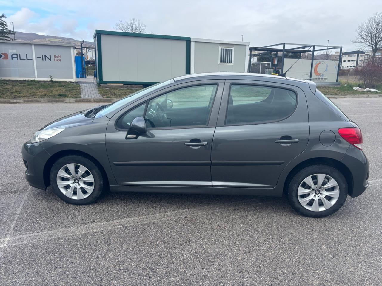 Peugeot 207 1.4 HDi 70CV 5p. X Line