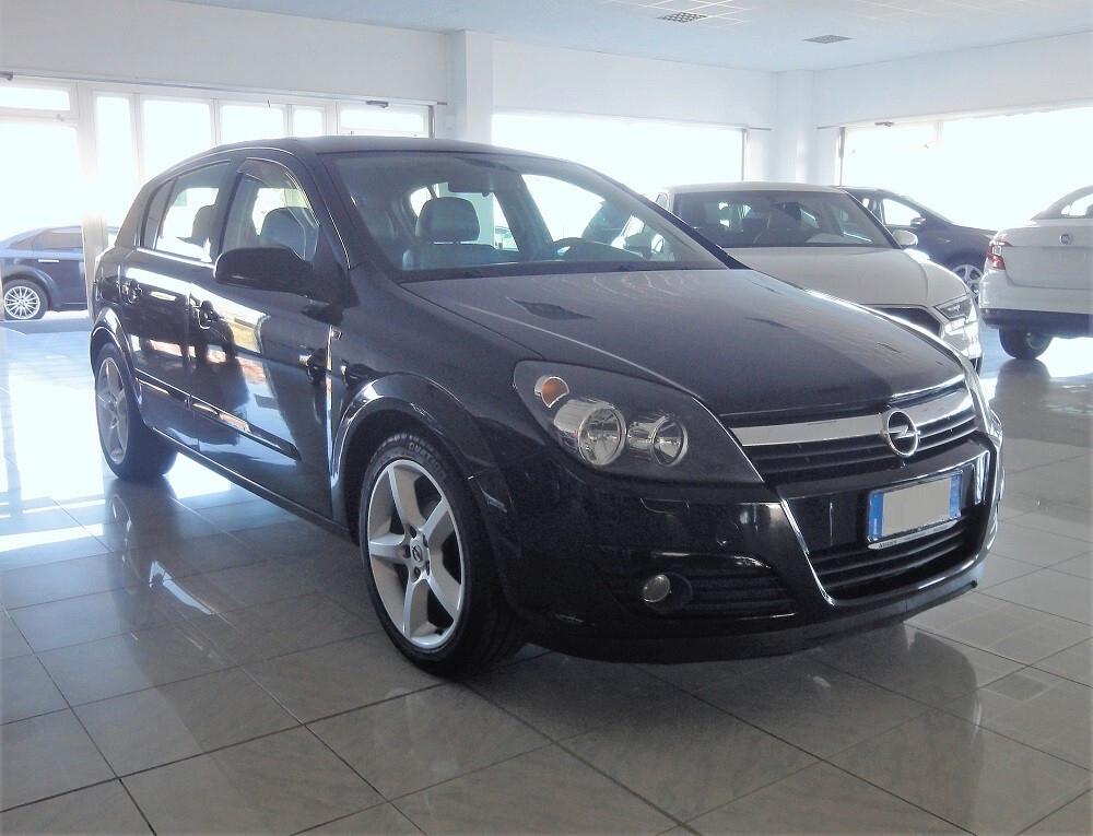OPEL ASTRA COSMO 1.7 CDTI 100cv 5porte Euro4