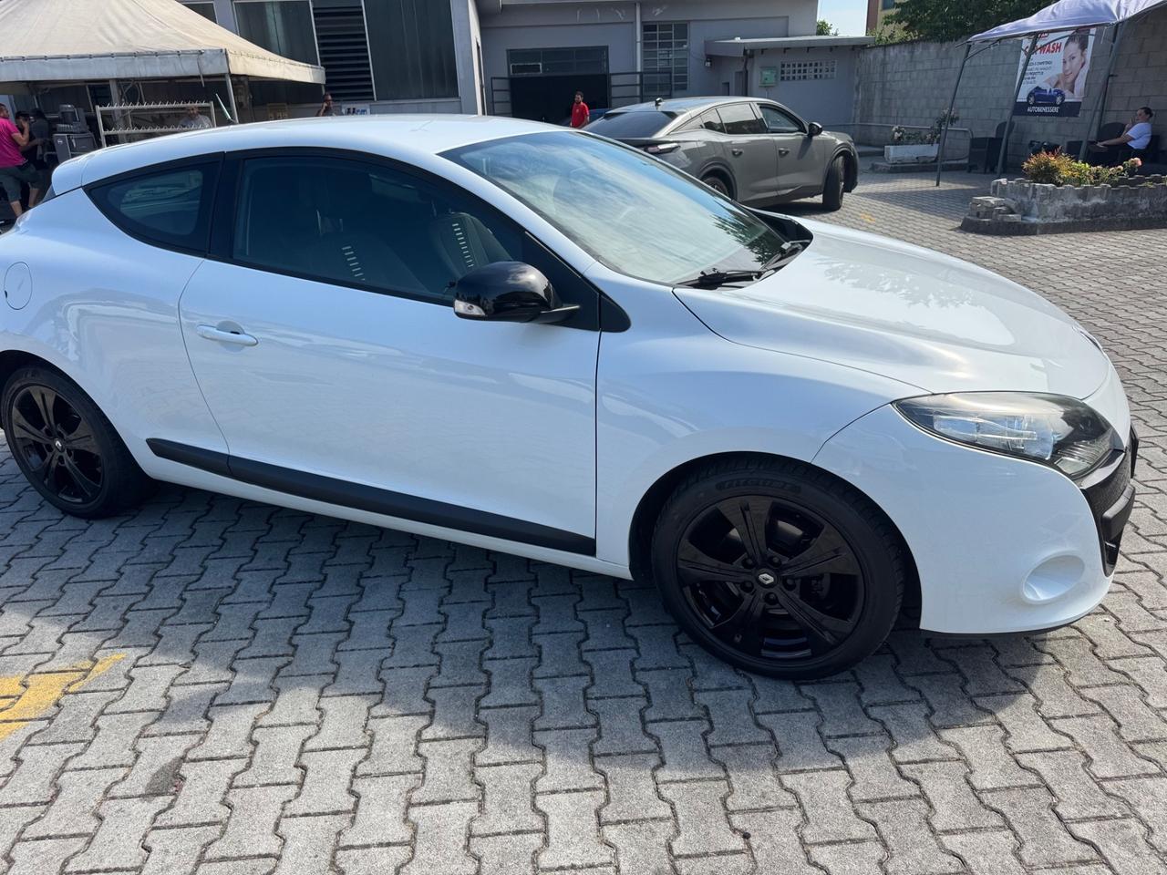 Renault Megane Coupé 1.5 dCi 110CV neopatentati