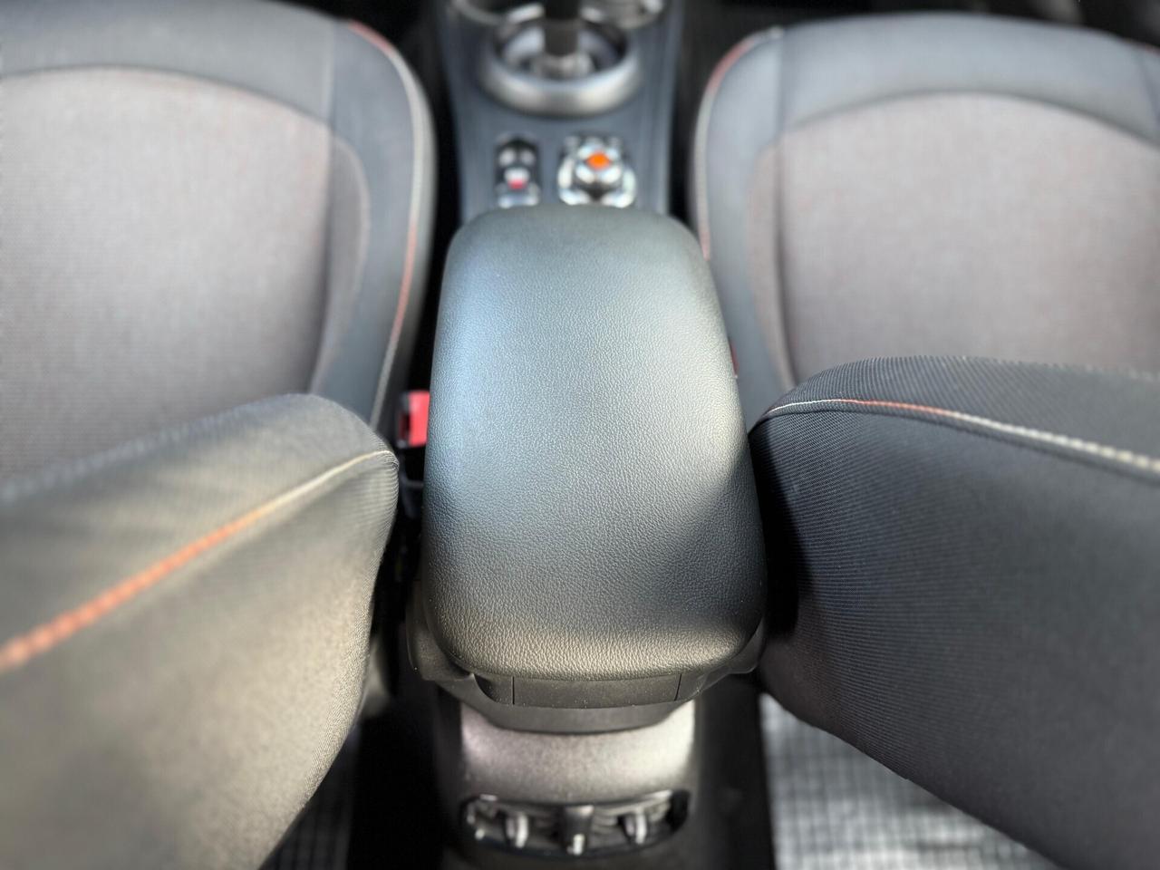 Mini Cooper 2.0 D Countryman 150 CV Business