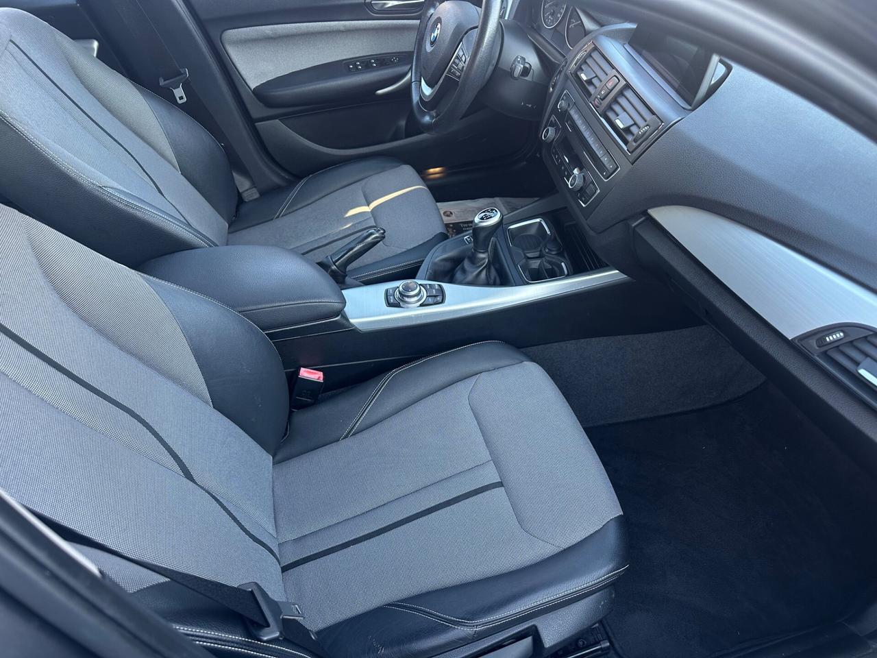 Bmw 116 116d 5p. Urban led sensori di parcheggio pelle