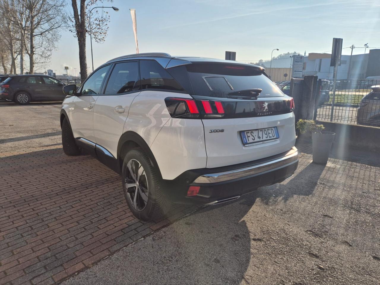 Peugeot 3008 1.5 HDi 130 S&S Allure E6B--UNIPROPR.!!!