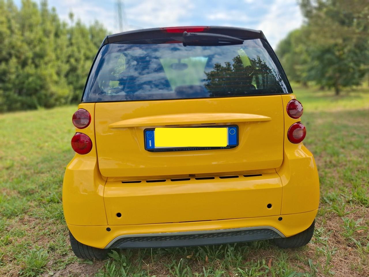Smart ForTwo 1000 52 kW MHD coupé passion