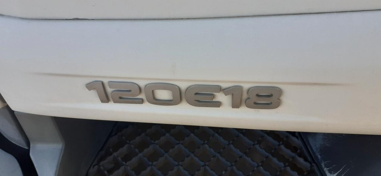 Iveco 120E18 2006 - 6.0 diesel con sp.idraulica Lb automobili