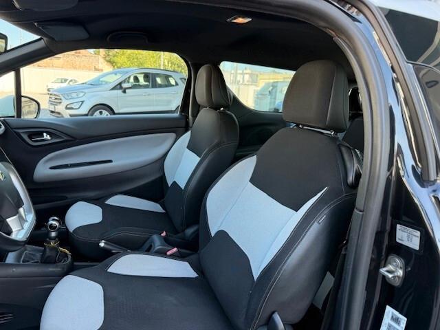 Ds DS3 3 1.4 HDi 70 Just Black 2012