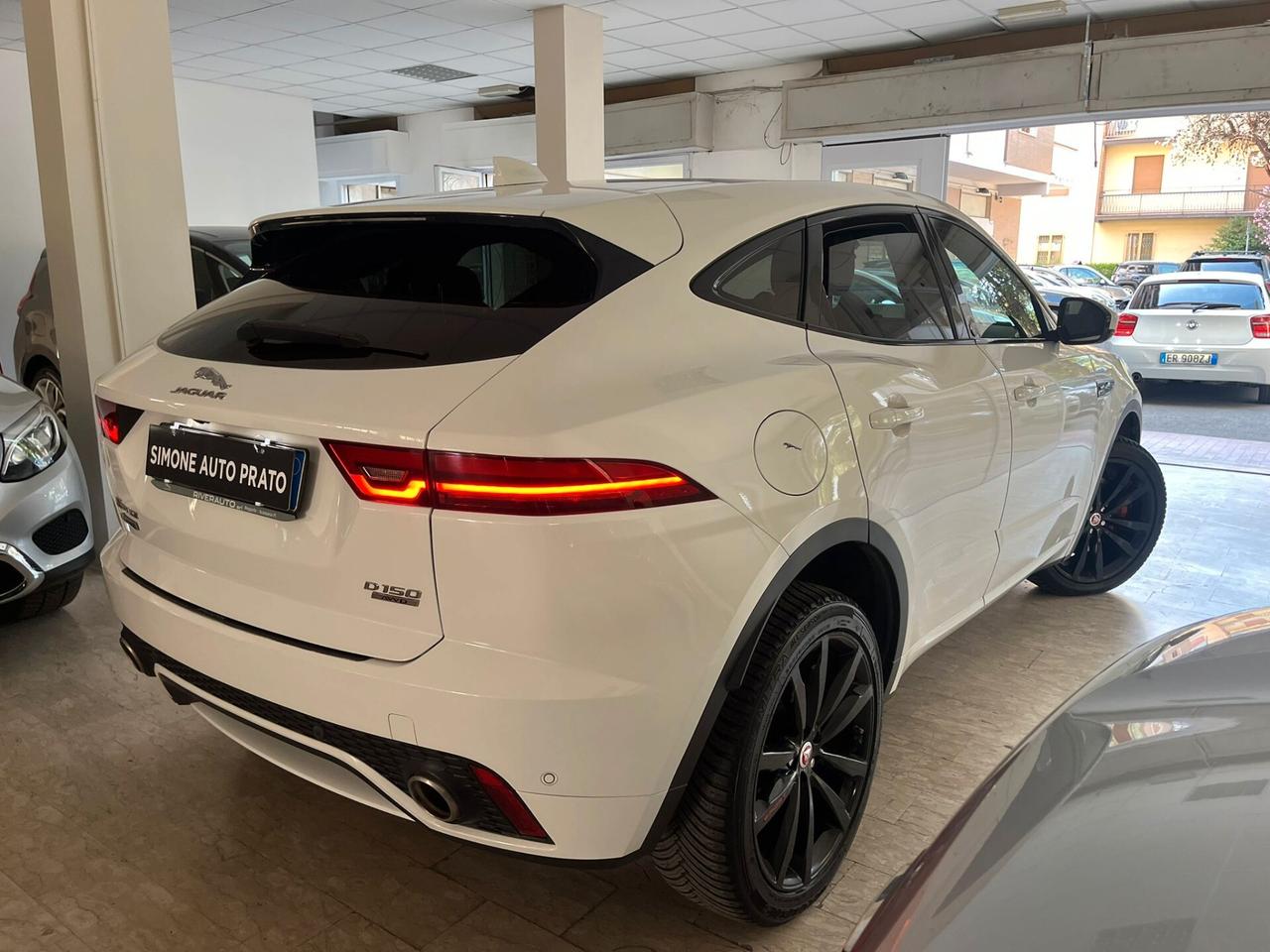 Jaguar E-Pace 2.0D 150 CV AWD aut. R-Dynamic HSE