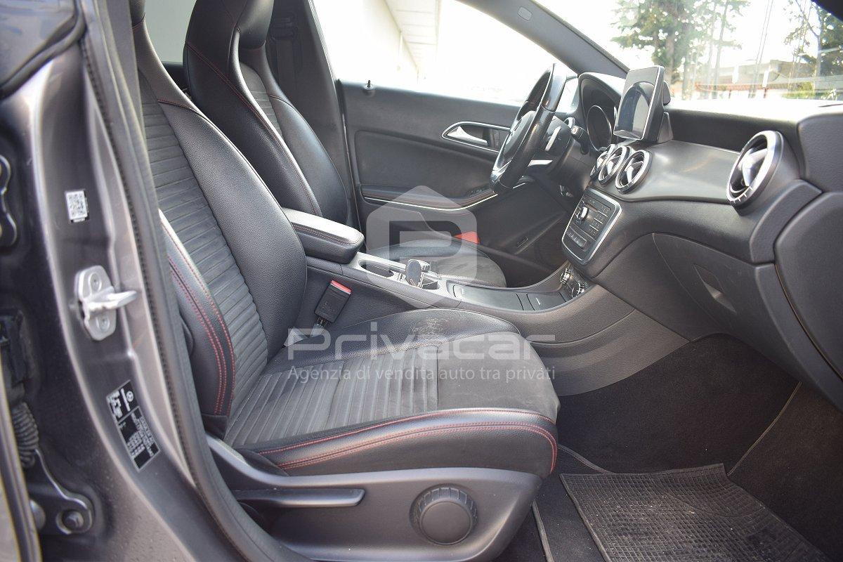 MERCEDES CLA 200 d Automatic Premium