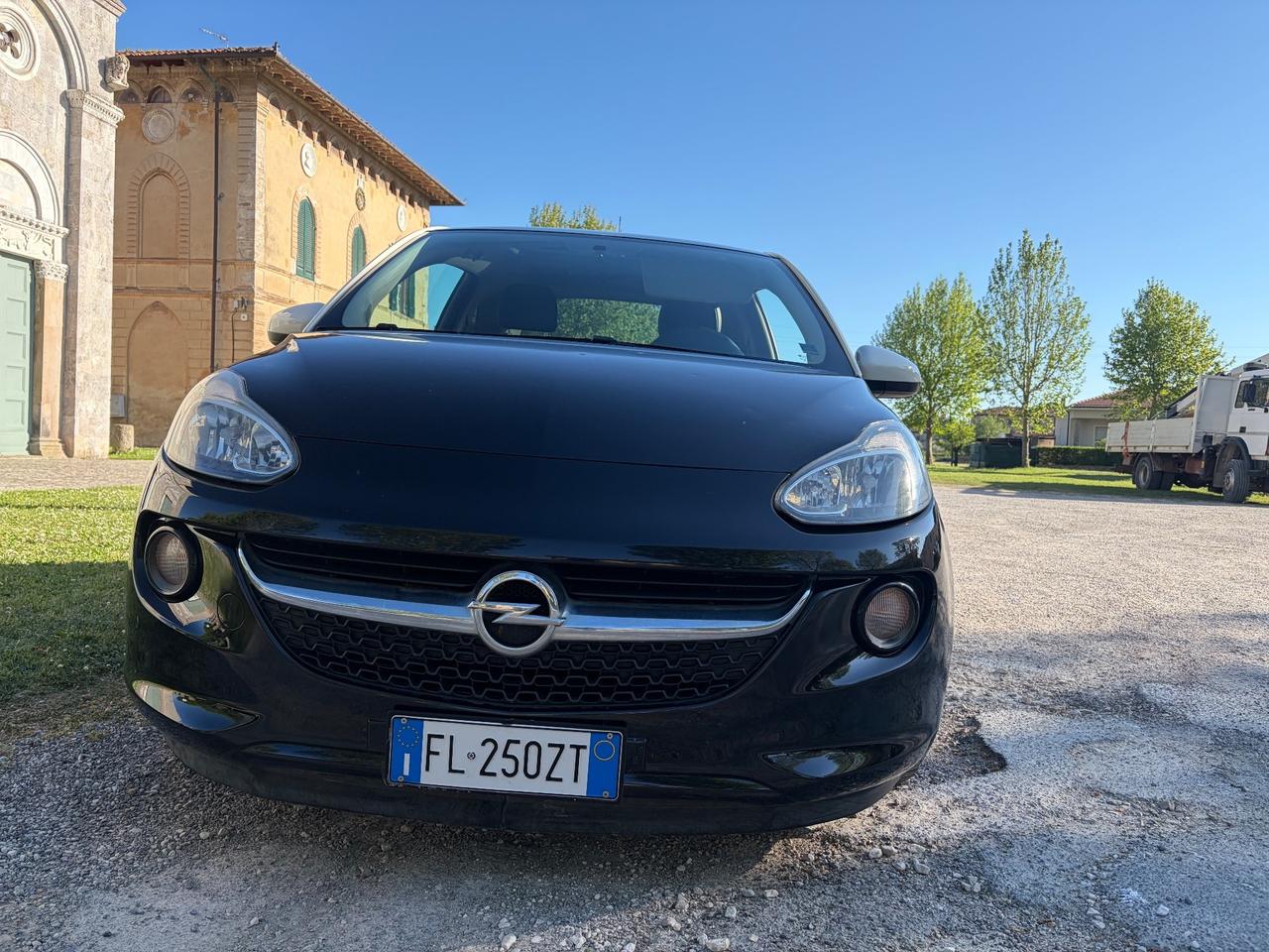 OPEL ADAM 1.2 benz limited edition