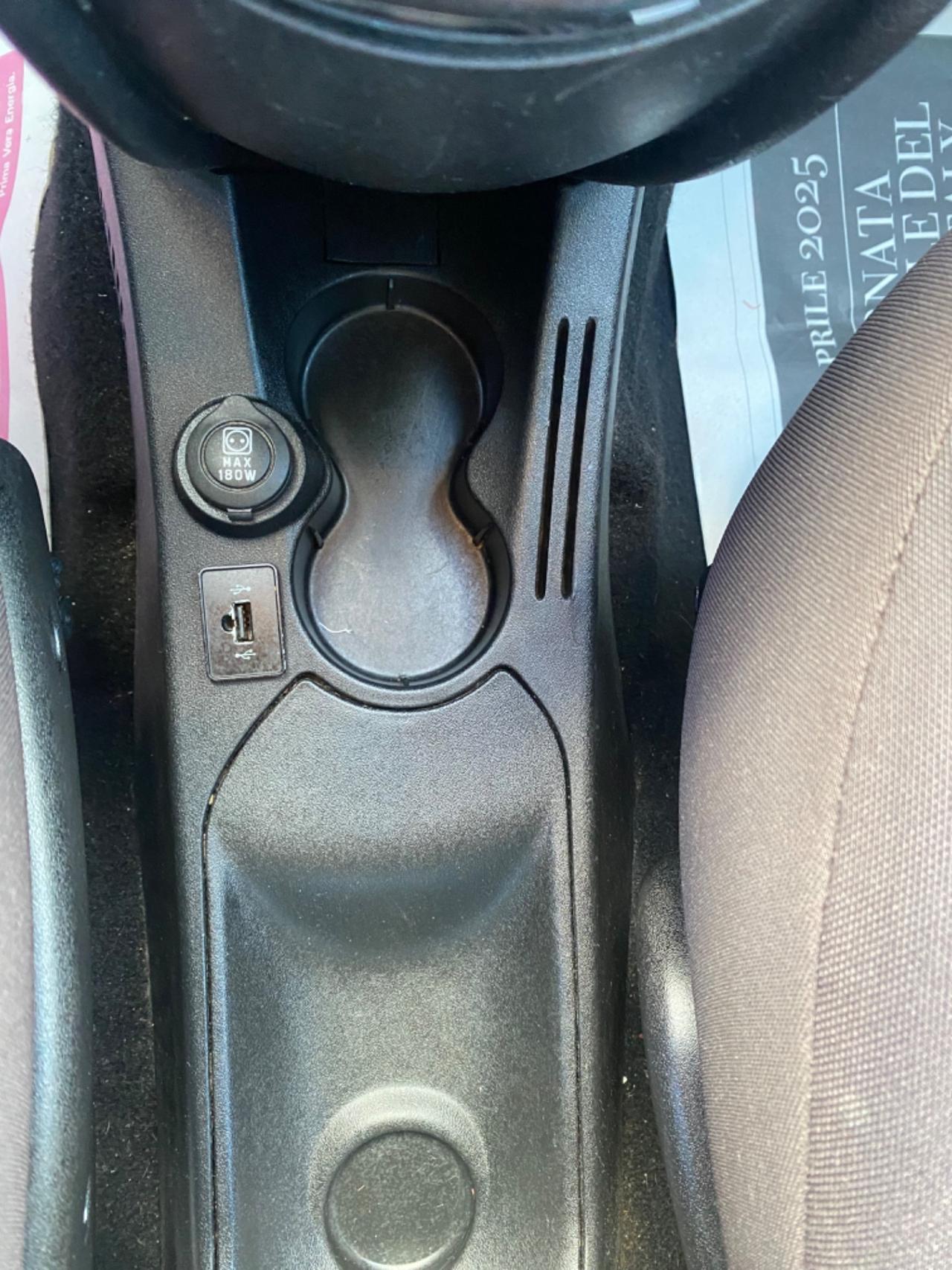 Lancia Ypsilon 1.4 Platino Ecochic GPL