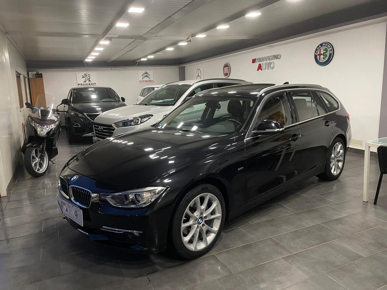 Bmw 320d xDrive Touring Luxury Tetto panoramico apribile