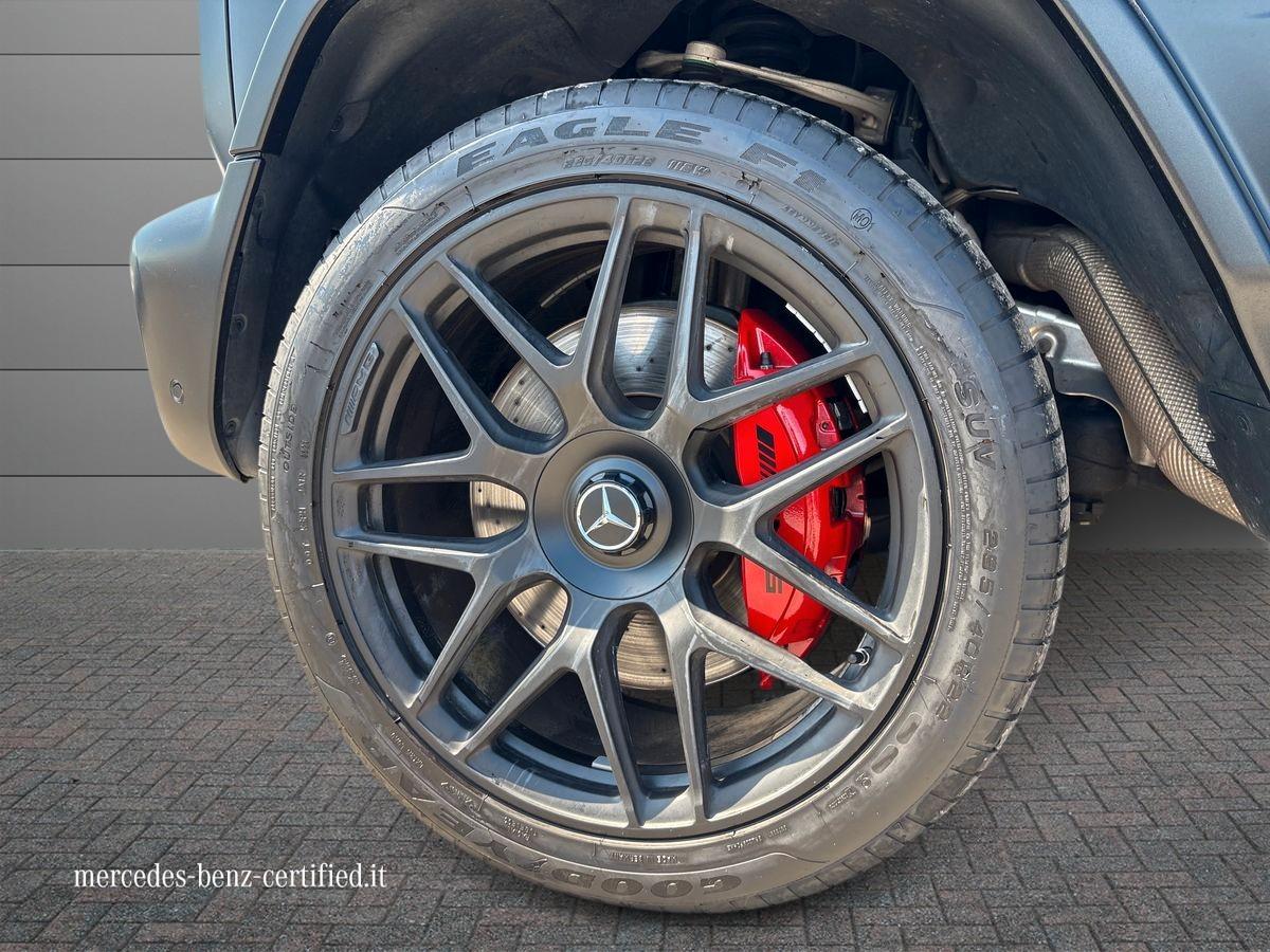 Mercedes-Benz G AMG 63 585cv auto