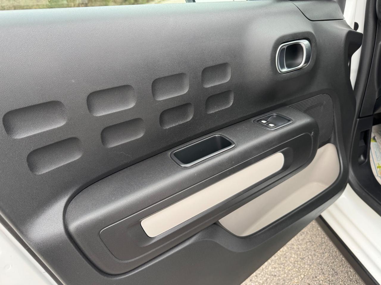 Citroen C3 BlueHDi 100 S&S Feel Pack