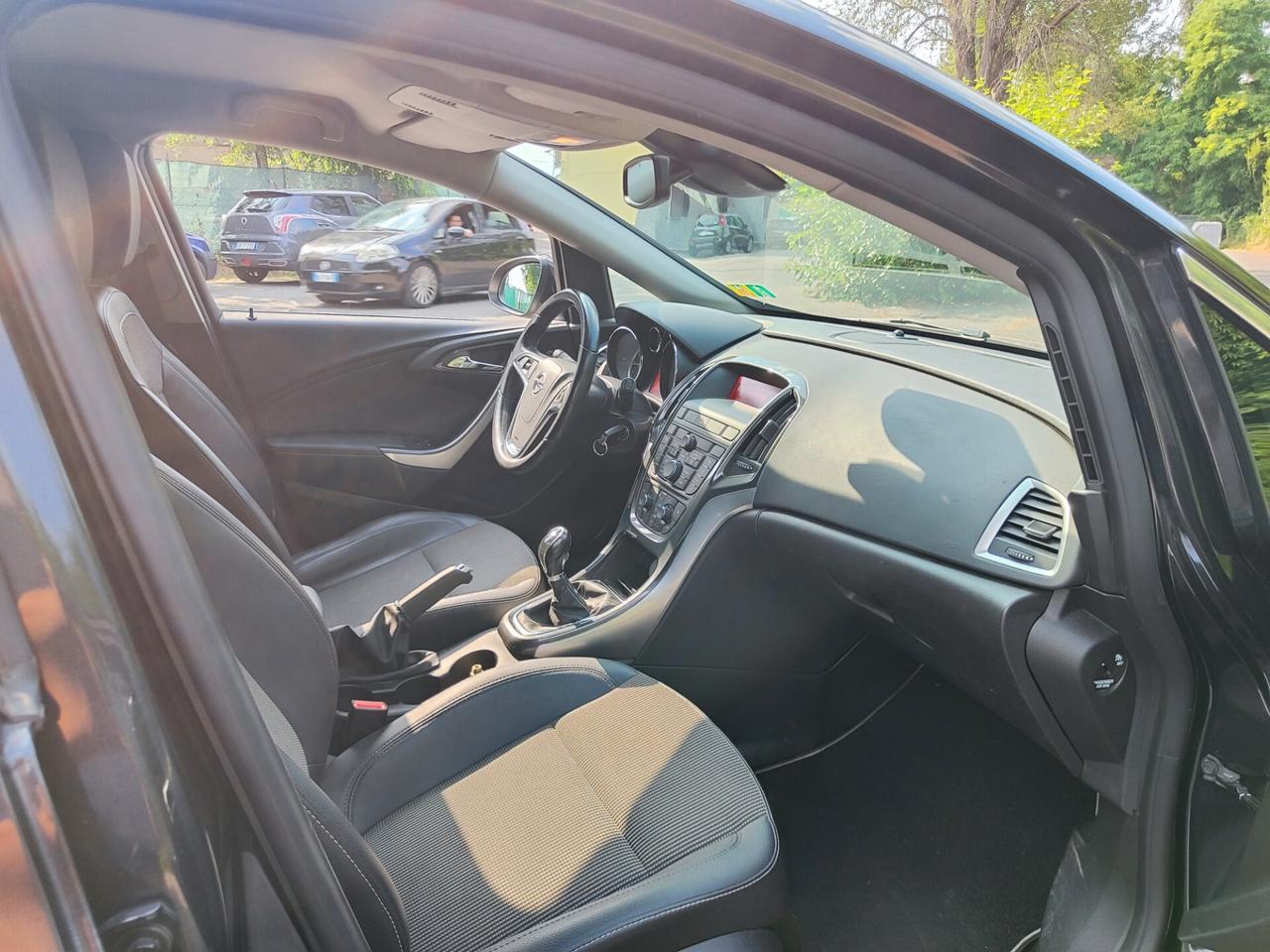 Opel Astra 1.4 Sports Tourer GPL 119.000 KM