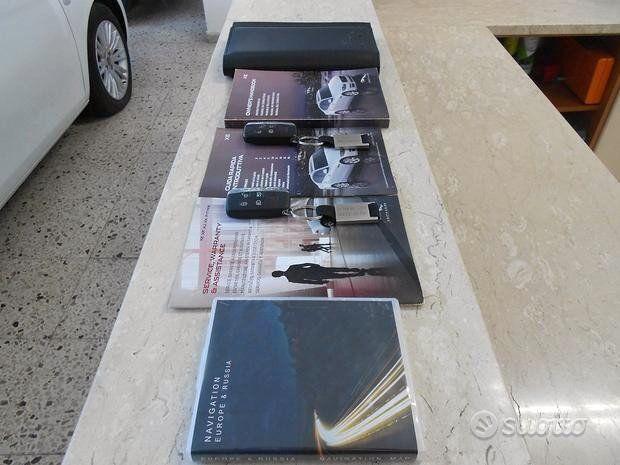 JAGUAR XE 2.0d(FERMA dal 2019)NAVI-PELLE,E6B