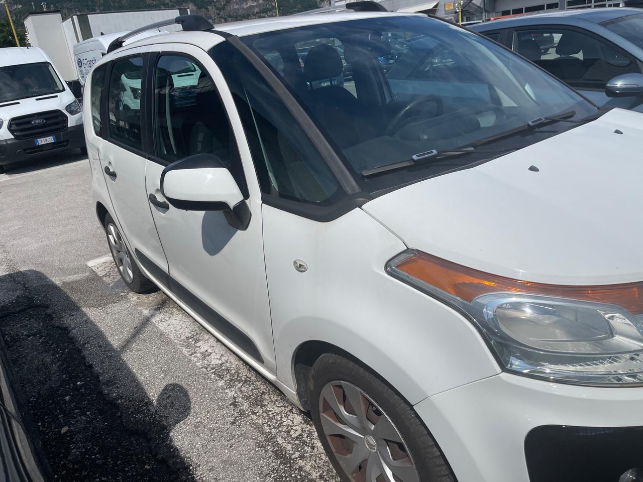 C3 Picasso 1.6 HDi 90 Exclusive Theatre SI NEOPATENTATI
