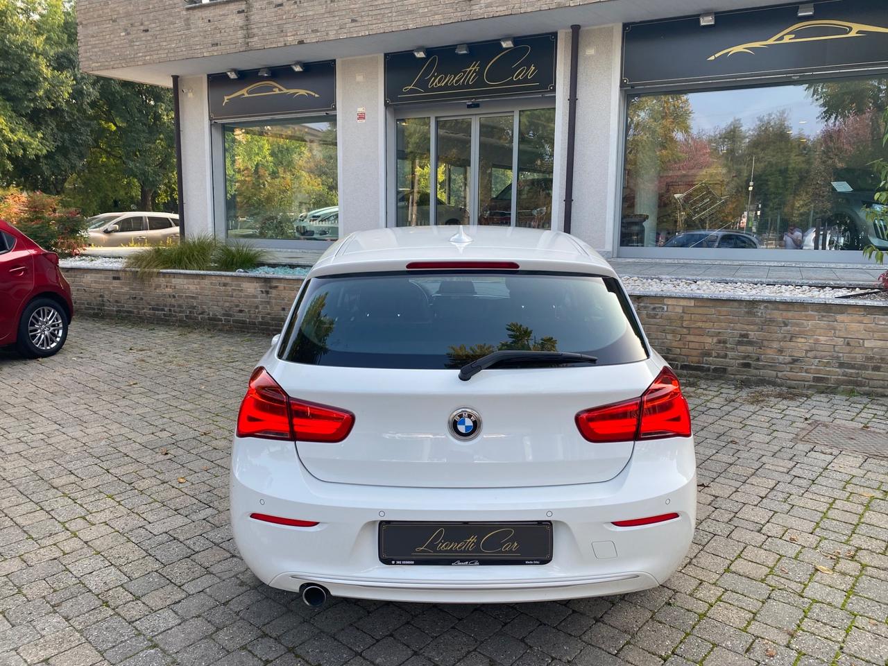 Bmw 116 116d 5p. Urban auto