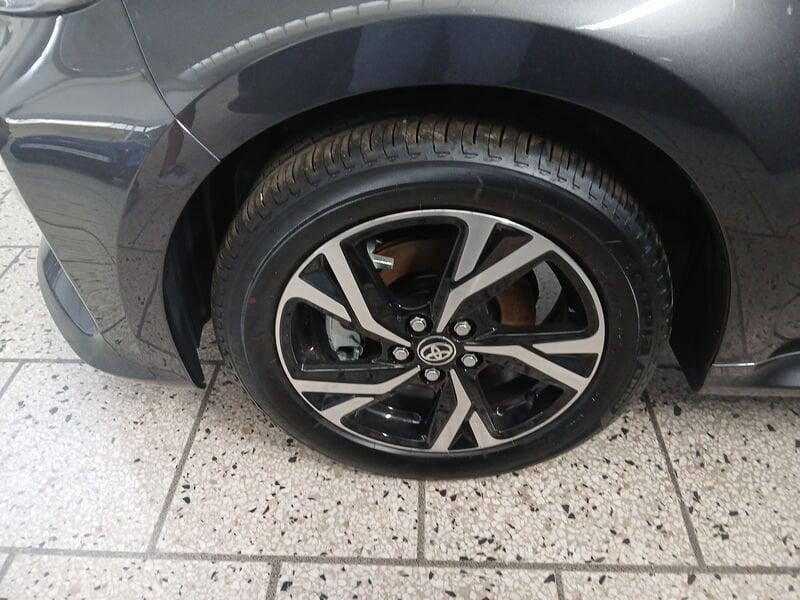 Toyota Yaris 4ª serie 1.5 Hybrid 5 porte Trend