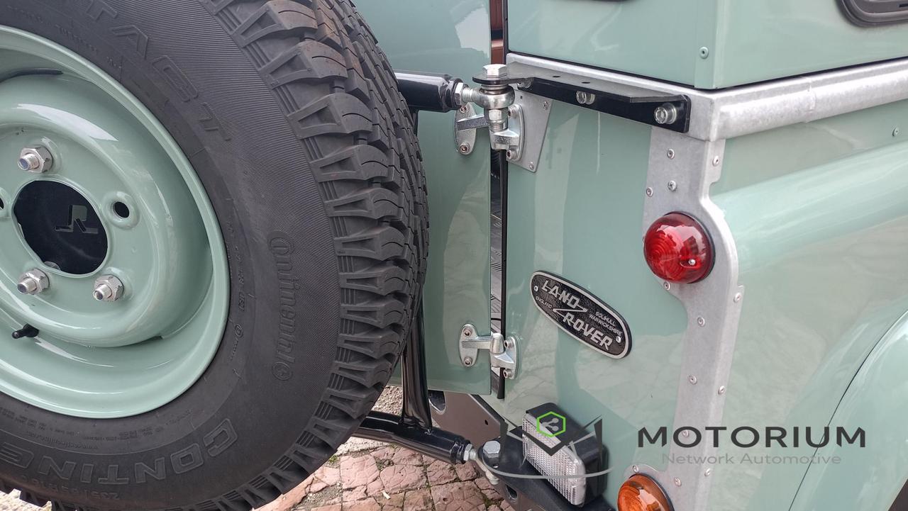 Land Rover Defender 90 2.5 Tdi 300 Heritage Style (ASI)