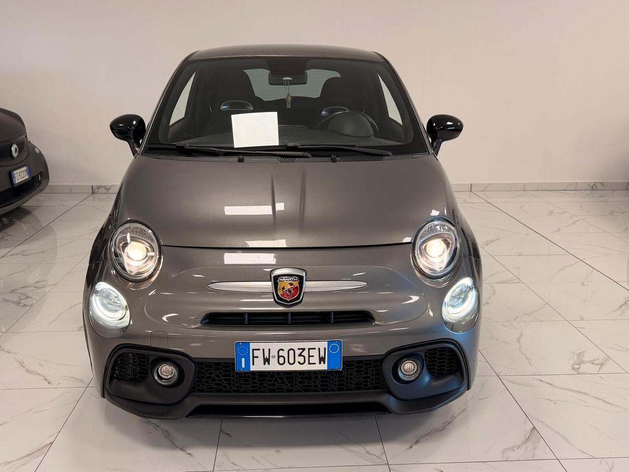 Abarth 595 1.4 Turbo T-Jet 160 CV Pista