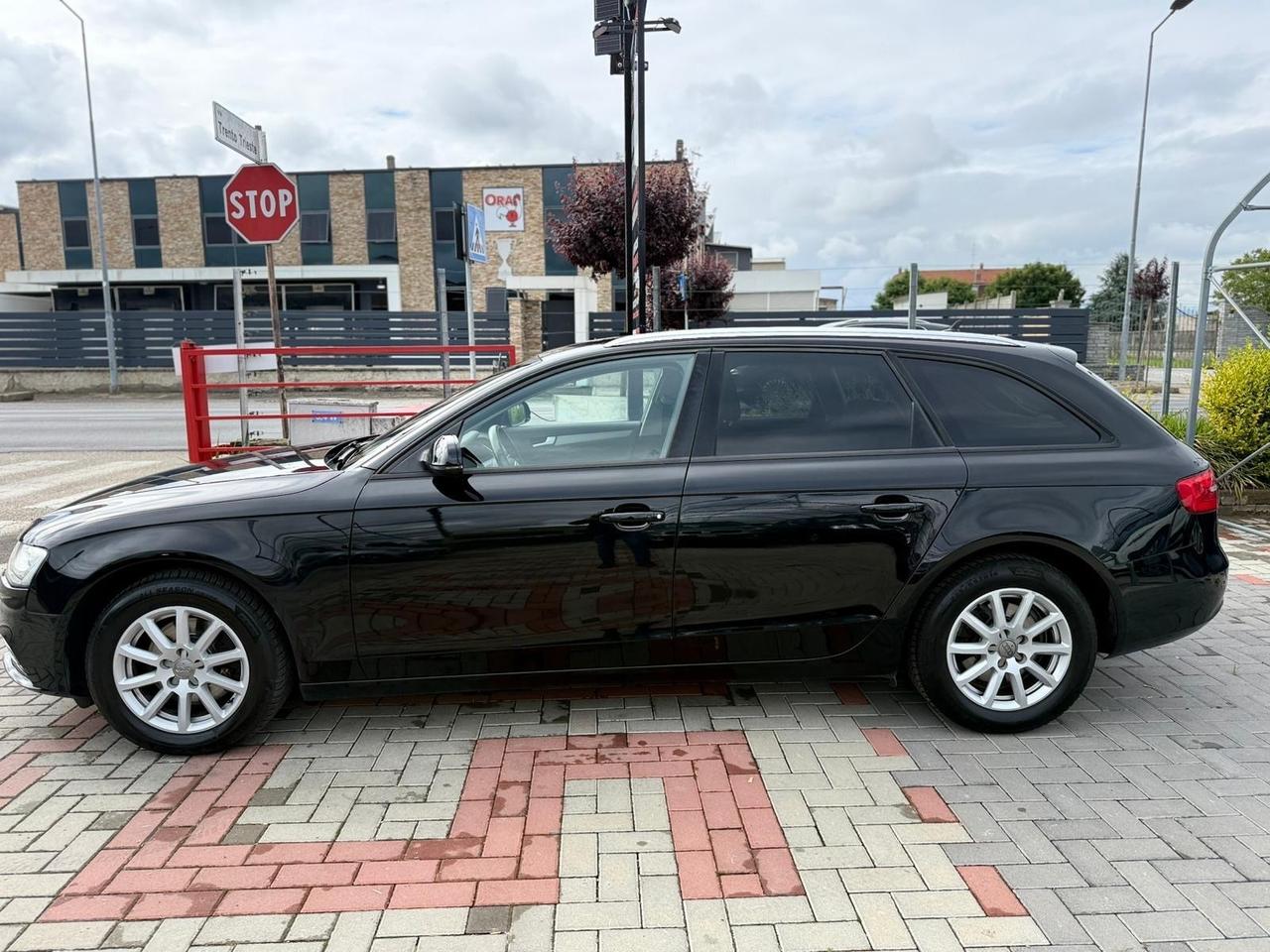 Audi A4 Avant 2.0TDI 143CV AUTOMATICA