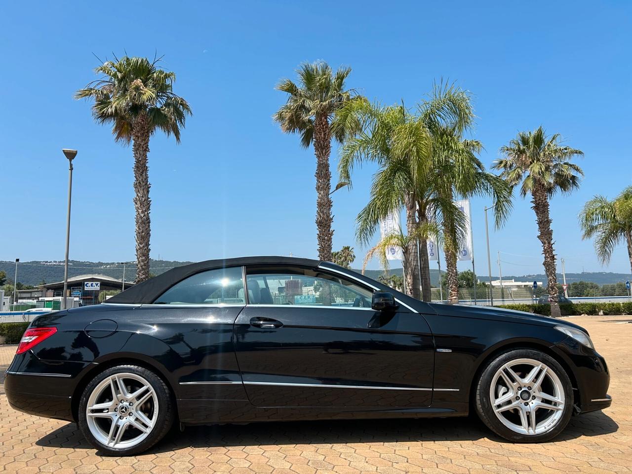 Mercedes-benz E 220 Cabrio BlueEFFICIENCY