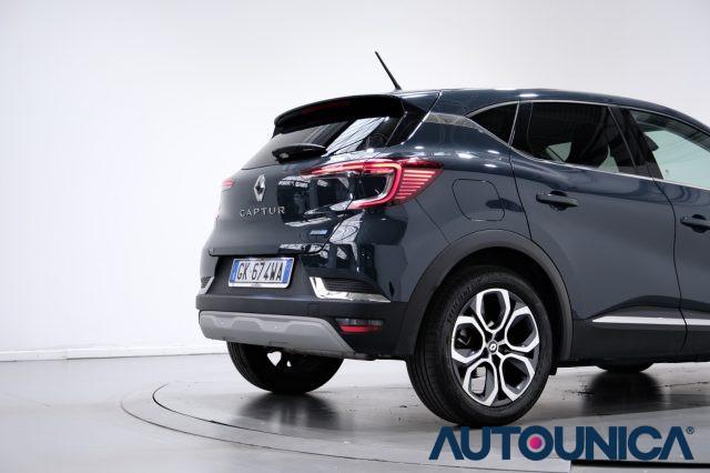 RENAULT Captur FULL HYBRID E-TECH 145 CV INTENS NEOPATENTATI