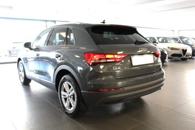 AUDI Q3 2.0 TDI 150 CV S-Tronic Business
