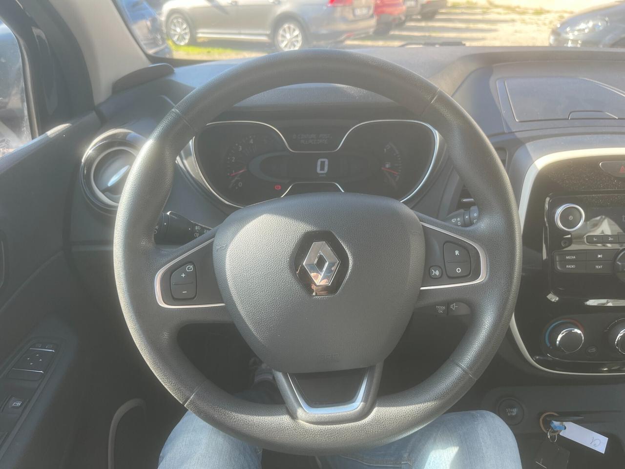 Renault Captur dCi 8V 90 CV EDC Sport Edition2