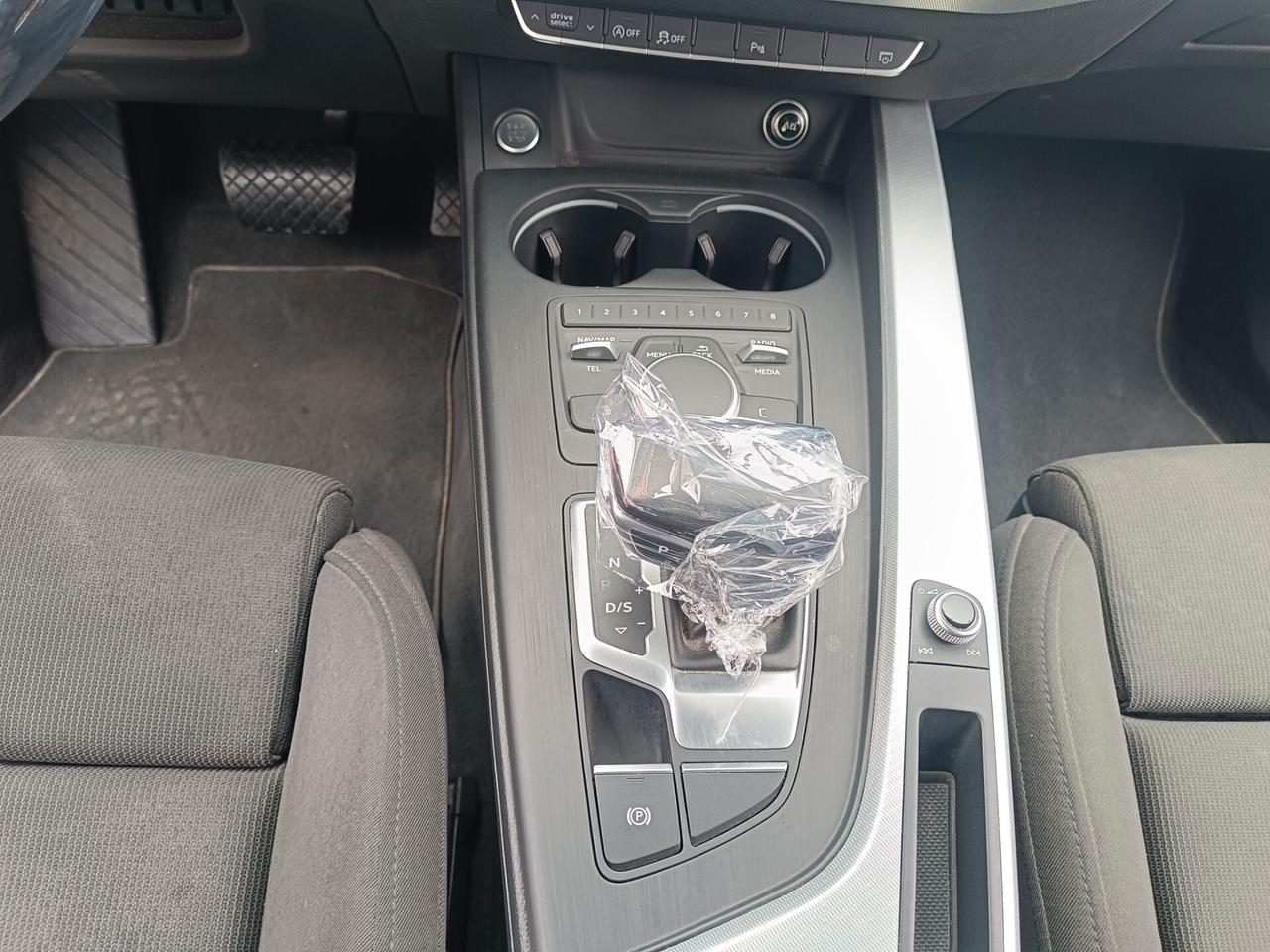 Audi A4 Avant 2.0 TDI 122 CV Business Sport