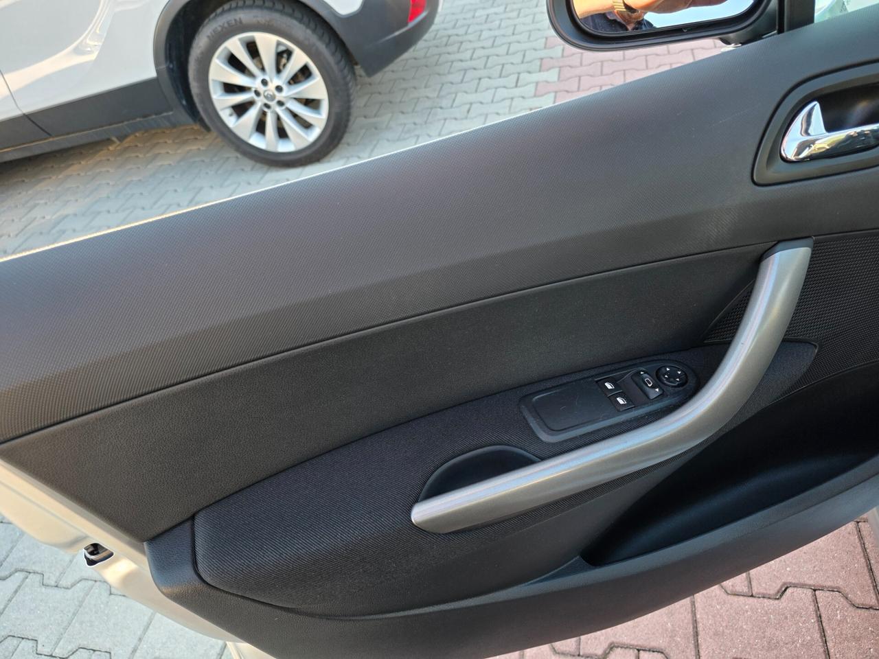 Peugeot 308 1.4 VTi 95CV perfetta e garantita 12 mesi