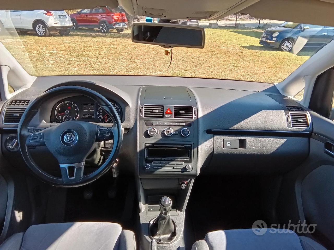 Volkswagen Touran metano