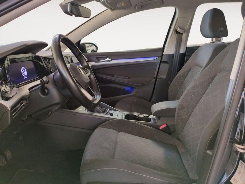Volkswagen Golf 8 serie 2.0 TDI 115 CV SCR Life